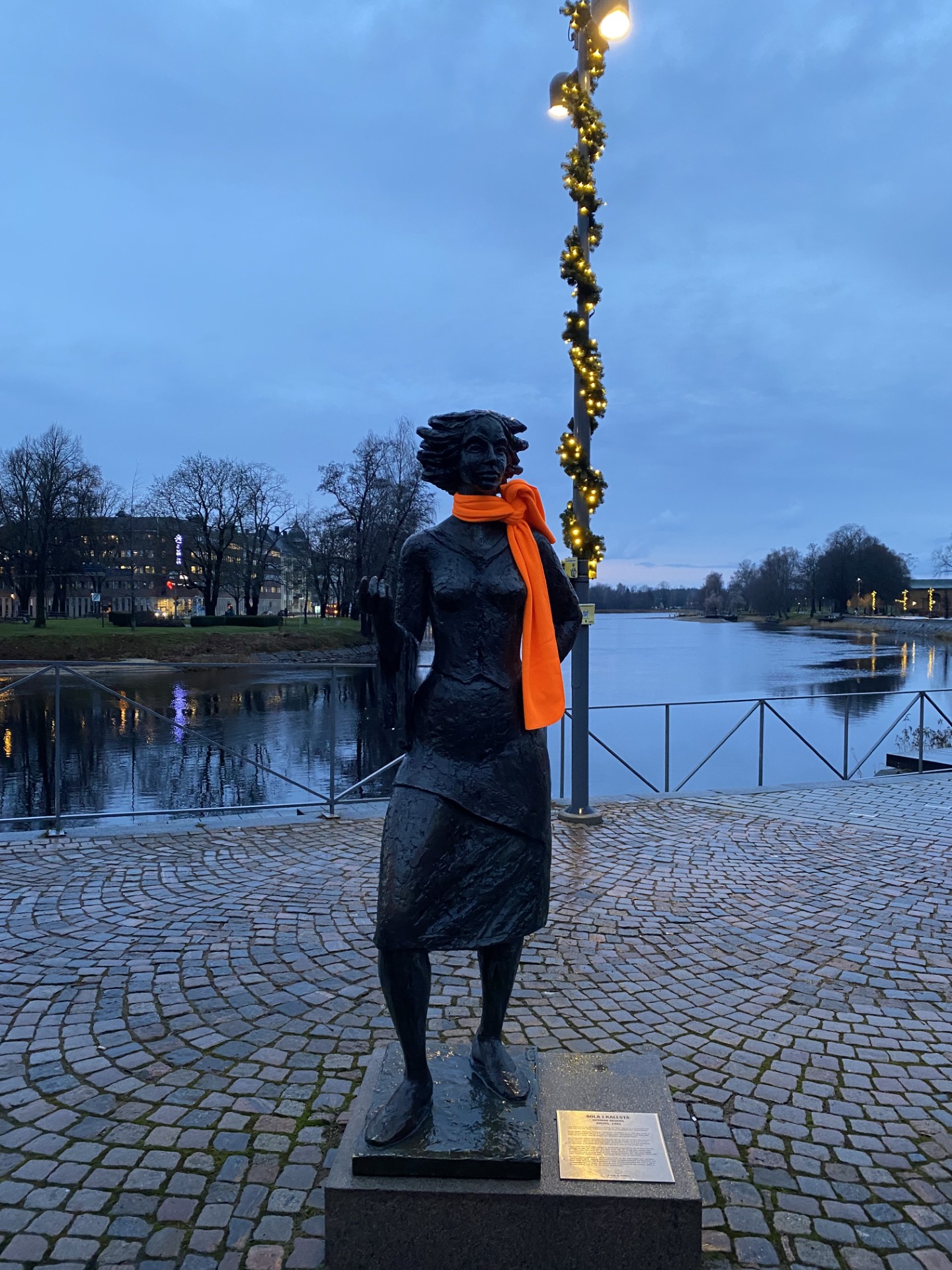 Sola i Karlstad uppmärksammar Orange Day 